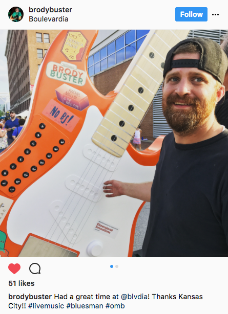 The guitar was also a hit on social media, it was a regular feature in people’s posts from the event. Brody Buster even snapped a photo featuring his sticker. I’m a big fan of Brody, so this made me really happy to see.